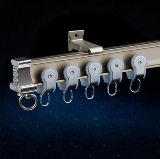 RailRoad: Rail Courbe pour Rideau