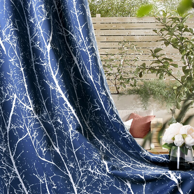 Laira Rideau Extérieur