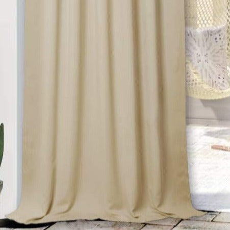 Tamily Rideau Extérieur