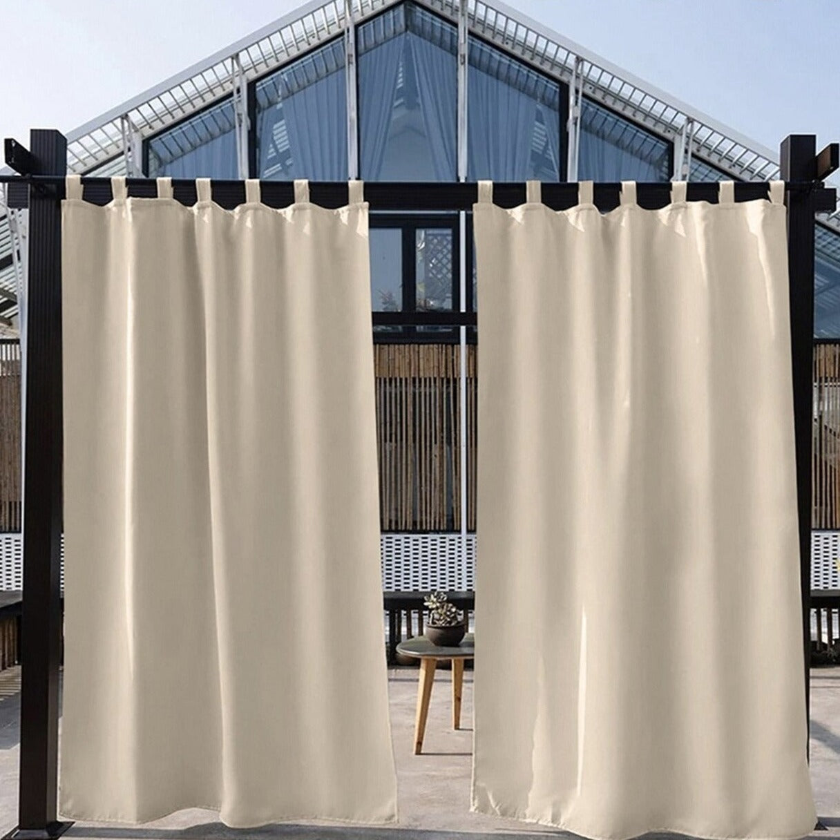 Laurier: Rideau Extérieur