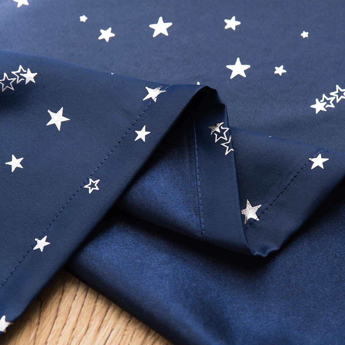 Rideau Occultant Étoiles — Tana Bleu Nuit