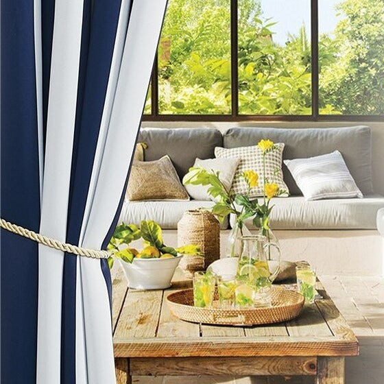 Atinga Rideau Extérieur – Signature